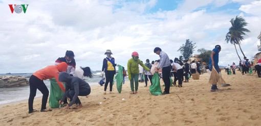 Phú Quốc phát động phong trào chống rác thải nhựa
