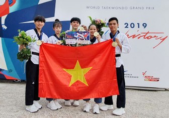 Hứa Văn Huy và đồng đội lần đầu tiên giành huy chương vàng tại giải Grand Prix Taekwondo thế giới 2019