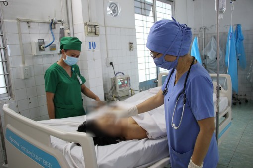 Phẫu thuật cấp cứu, cứu sống bệnh nhân băng huyết nặng sau sinh