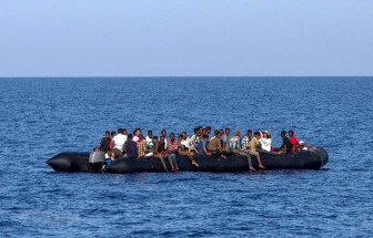 LHQ hối thúc Italy xem xét sắc lệnh hạn chế tàu thuyền đi vào lãnh hải