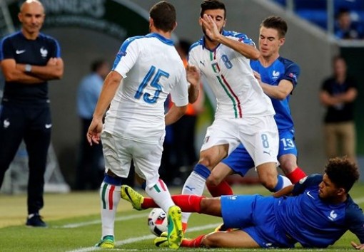 Giải vô địch bóng đá U-20 thế giới: Khi những chàng trai áo thiên thanh... bất lực
