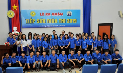 Ra quân tiếp sức mùa thi 2019