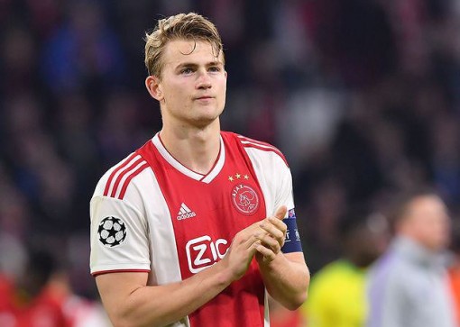 PSG “dụ dỗ” De Ligt bằng mức lương không tưởng