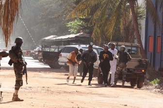 Xả súng kinh hoàng ở Mali, hơn 40 người thiệt mạng