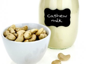 Lợi ích tuyệt vời của sữa hạt điều mà bạn chưa biết