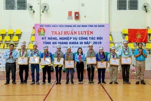 Tổng kết, khen thưởng Trại huấn luyện kỹ năng, nghiệp vụ công tác Đội