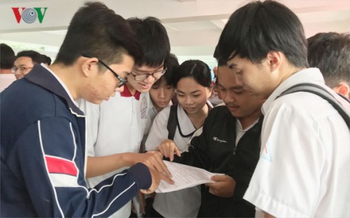 Thi THPT Quốc gia 2019: Thí sinh làm bài thi tổ hợp Khoa học tự nhiên