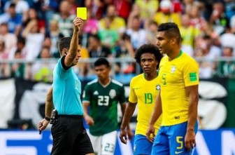 Brazil và bài toán tiền vệ ở tứ kết