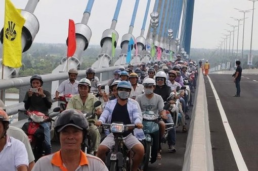 Phà Vàm Cống ngưng hoạt động, nhân viên sẽ đi đâu?