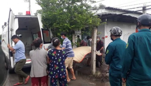 Long An: Thi thể người đàn ông bốc mùi trong phòng trọ đóng kín