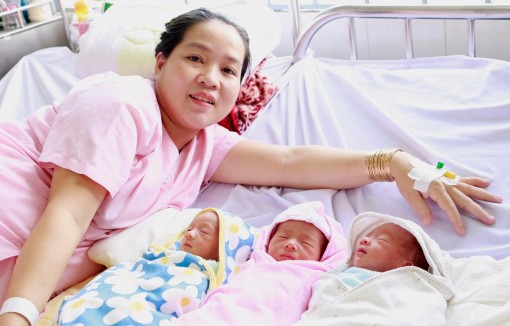 Hỗ trợ sản phụ mang thai 3 tự nhiên vượt cạn thành công