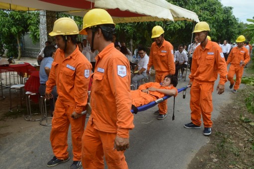 Công ty Điện lực An Giang: Diễn tập phòng, chống thiên tai và tìm kiếm cứu nạn