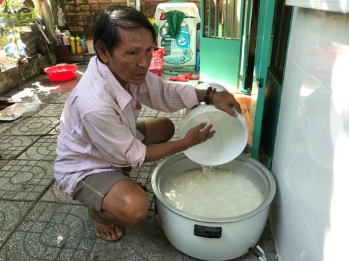 Cụ ông mê làm từ thiện, lập nghĩa trang thai nhi