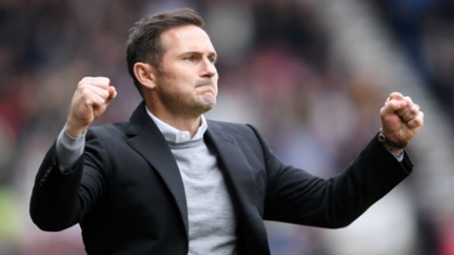 Frank Lampard làm HLV trưởng của Chelsea
