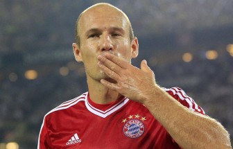 Arjen Robben bất ngờ giã từ sự nghiệp cầu thủ ở tuổi 35