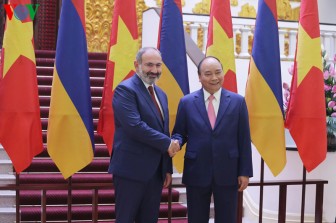 Thủ tướng Nguyễn Xuân Phúc chủ trì lễ đón Thủ tướng Armenia