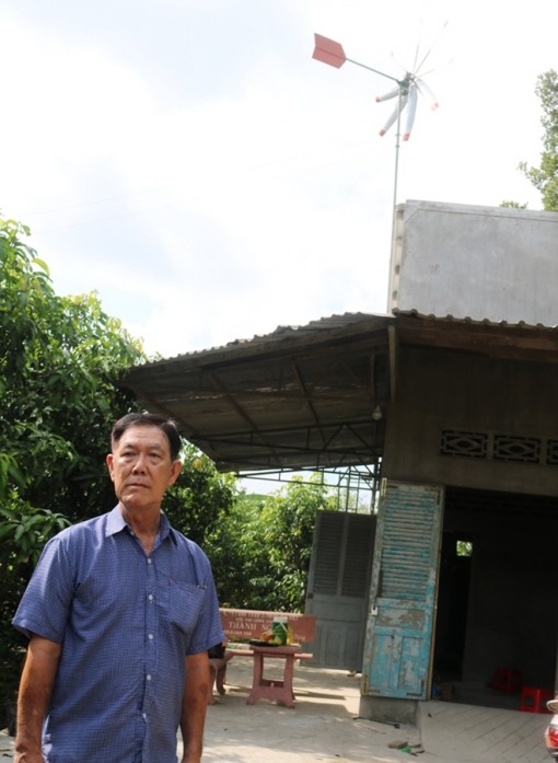 Cần Thơ: Độc đáo sáng chế điện từ gió của người thợ sửa máy