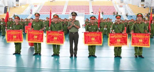 Bế mạc Hội thi điều lệnh, bắn súng, võ thuật CAND lần thứ 5