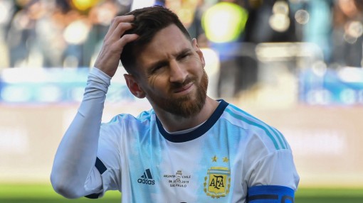 Tai bay vạ gió, Messi đối mặt án cấm thi đấu 2 năm