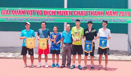 Châu Thành phát triển phong trào quần vợt