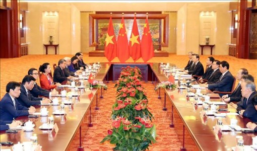Chủ tịch Quốc hội Nguyễn Thị Kim Ngân hội đàm với Chủ tịch Nhân đại Trung Quốc