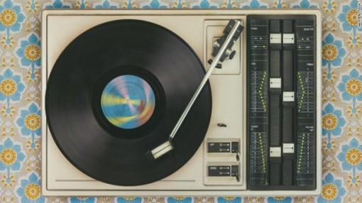 Vì sao nhiều người vẫn yêu thích và săn tìm những thiết bị xưa cũ?