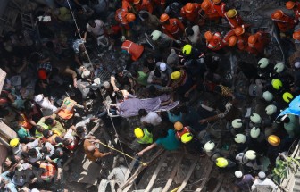 Sập nhà tại Ấn Độ: Tìm thấy 14 thi thể, cứu được thêm 11 người