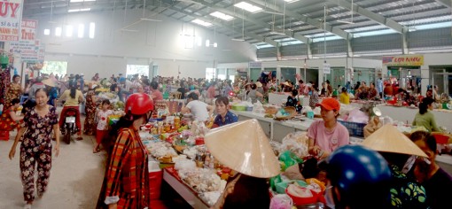 Chợ Cái Sắn khai trương, đất nền xung quanh chợ giao dịch tăng