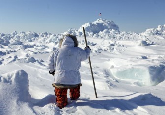 Phát hiện vi khuẩn sống khỏe trong túi nước siêu mặn, siêu lạnh tại Bắc Cực