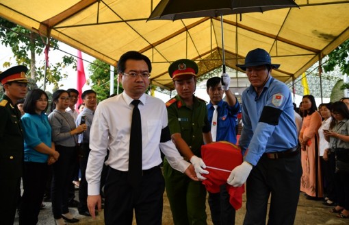 Kiên Giang: Truy điệu, an táng 53 hài cốt liệt sỹ quân tình nguyện Việt Nam