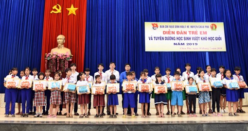 Châu Phú tổ chức diễn đàn để lắng nghe ý kiến của trẻ em