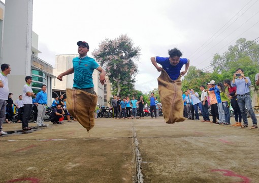 Sân chơi hào hứng cho công đoàn viên miền núi