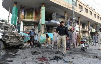 Pakistan: Nổ bom gần đồn cảnh sát khiến hơn 30 người thương vong