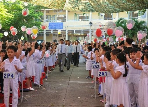 Cần Thơ gặp khó về nhân lực, cơ sở vật chất dạy 2 buổi/ngày