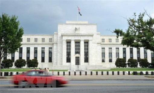 Fed quyết định cắt giảm lãi suất lần đầu tiên kể từ năm 2008