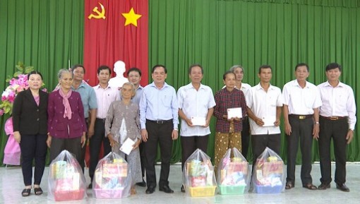 Bến Tre: Tri ân bằng cả tấm lòng