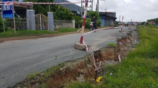 Đầu tư 7,2 tỷ đồng lấp hố xoáy ở Tỉnh lộ 946