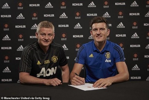 Harry Maguire trở thành trung vệ đắt giá nhất lịch sử chuyển nhượng