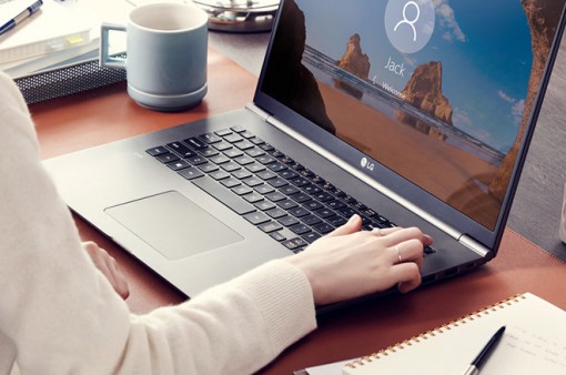 LG trình làng laptop Gram 17 inch nhẹ nhất thế giới