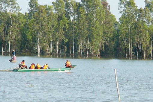 Trên 400 tỷ đồng đầu tư kiểm soát lũ vùng Tây sông Hậu