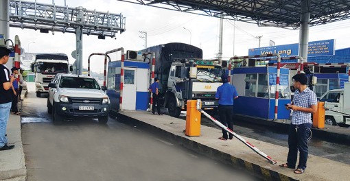 Lựa chọn phương án hợp lý cho trạm thu phí T2