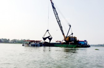 Tân Châu tăng cường quản lý tài nguyên cát sông