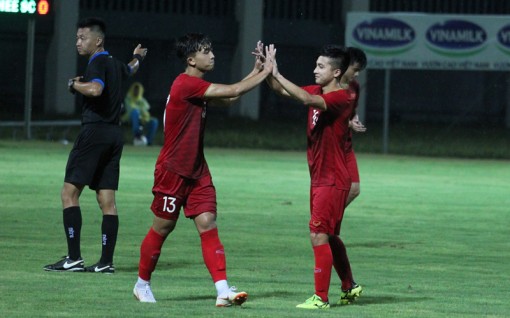 Martin Lò và Danh Trung lập công, U22 Việt Nam “hạ đẹp” Kitchee