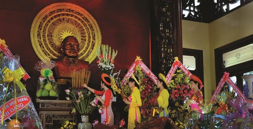 Tháng 8, nhớ Bác Tôn!