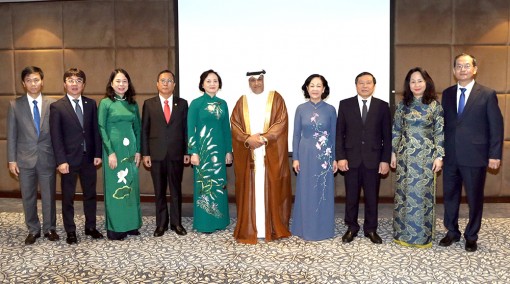 Đoàn đại biểu Đảng Cộng sản Việt Nam thăm và làm việc tại Qatar