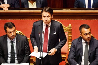 Thủ tướng đệ đơn từ chức, chính trường Italy rơi vào khủng hoảng