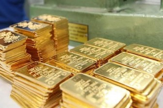 Vàng trong nước vượt trên 42 triệu đồng/lượng
