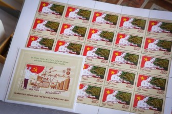 Phát hành bộ tem đặc biệt kỷ niệm 50 năm thực hiện Di chúc Hồ Chủ tịch