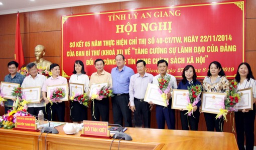 Huy động các nguồn lực, nâng cao chất lượng tín dụng xã hội