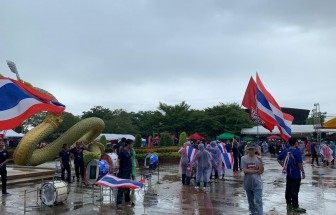 Việt Nam sẽ phải thủy chiến với Thái Lan do mưa lớn ở sân Thammasat